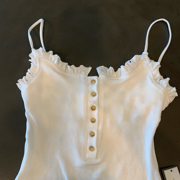 NWT Ruffled Button Front Bodysuit - Picture 2 of 6